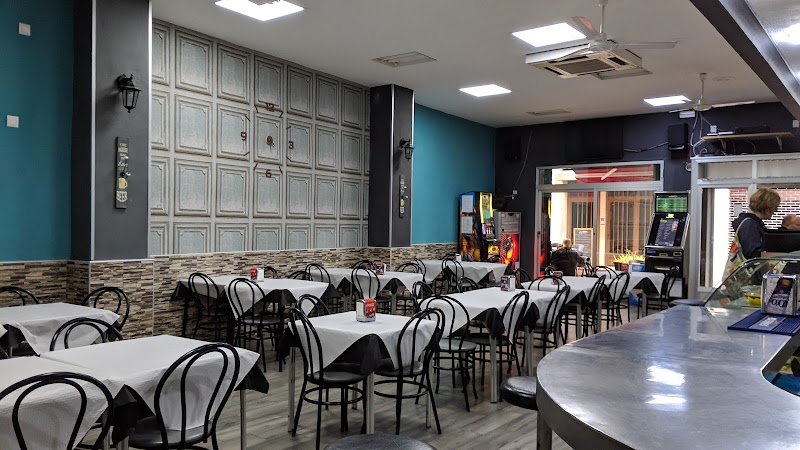 Bar Garrofí - restaurante en Oliva, Valencia, España