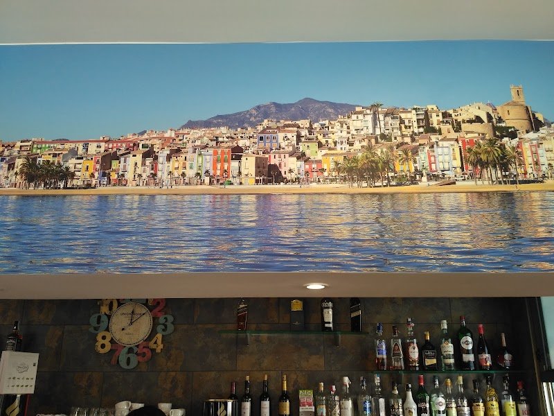 BAR GRANADA - restaurante en Villajoyosa, Alicante, España
