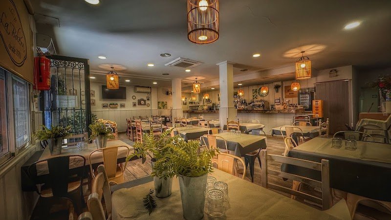 Bar La Bolera Desde 1970 - restaurante en La Vall d'Uixó, Castellón, España