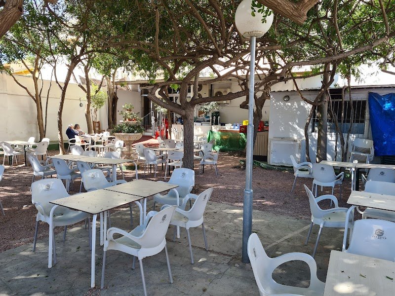 Bar Labradores - restaurante en El Campello, Alicante, España