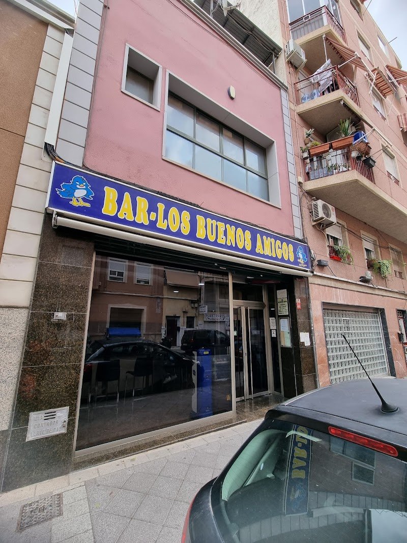 Bar los Buenos Amigos - restaurante en Elche, Alicante, España