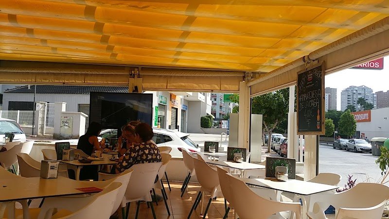 Bar Olayo - restaurante en Villajoyosa, Alicante, España