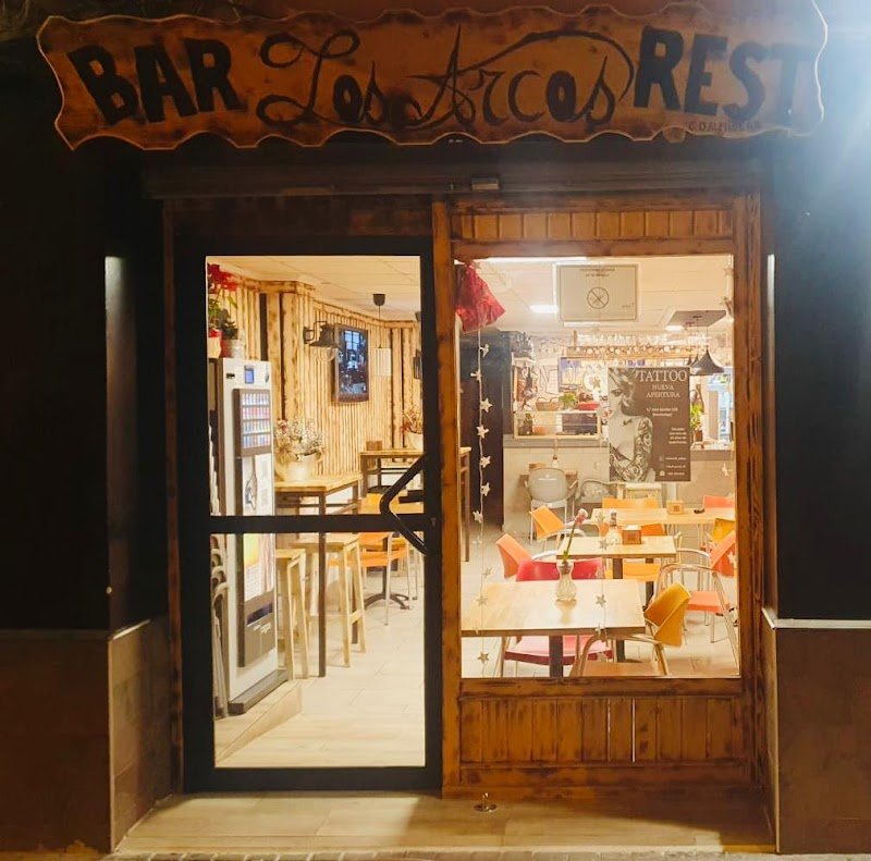 Bar restaurante Almiserat Los Arcos - restaurante en Valencia, Valencia, España