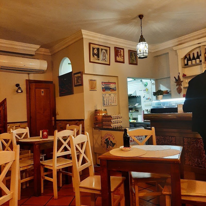 Bar Restaurante BARTOLO Old Town Marbella - restaurante en Marbella, Málaga, España