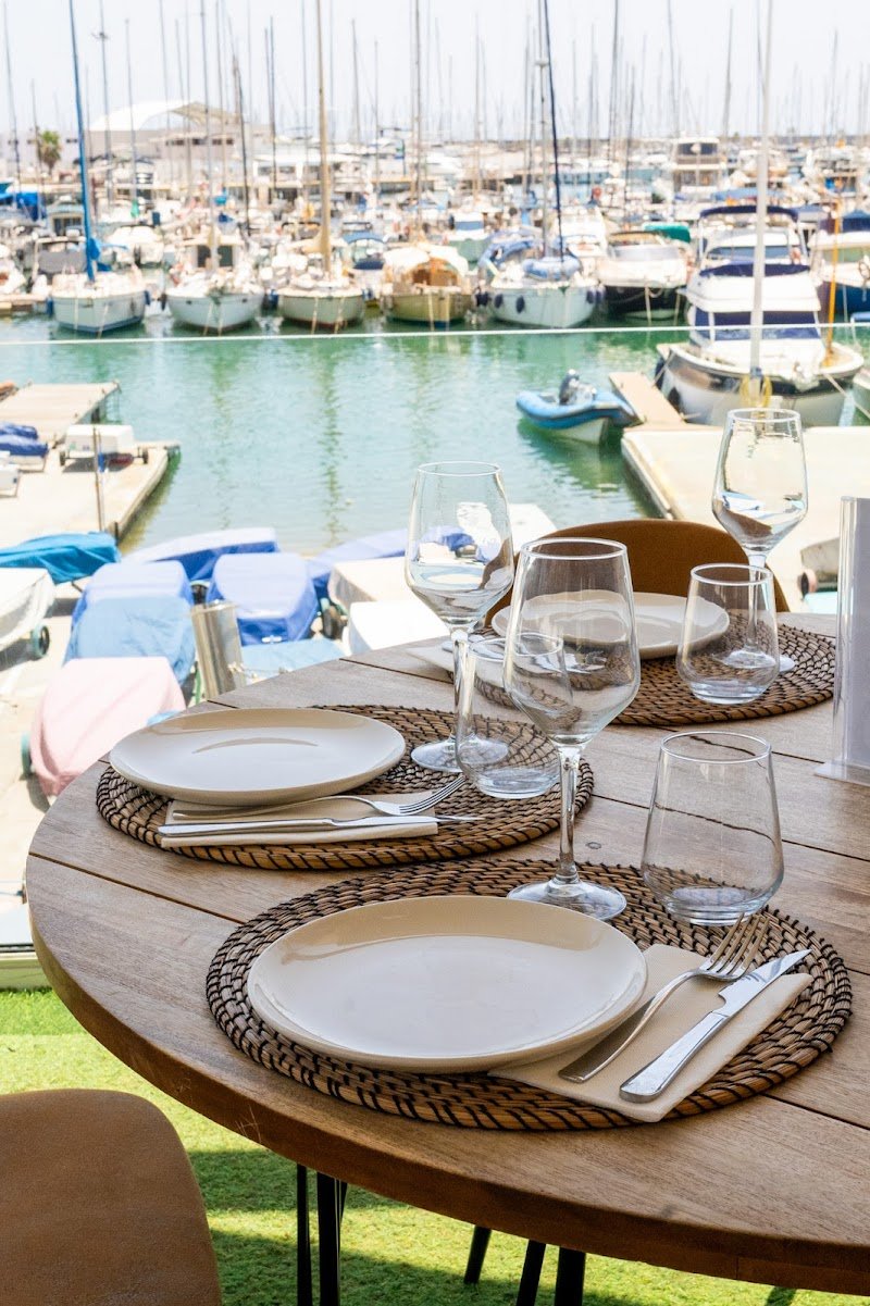 Bar restaurante Bianco Sea Emotion - restaurante en Torrevieja, Alicante, España