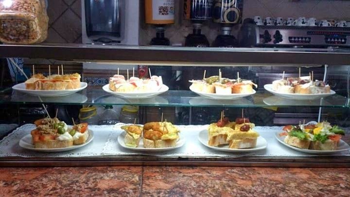 BAR RESTAURANTE CAFE TONET - restaurante en Valencia, Valencia, España