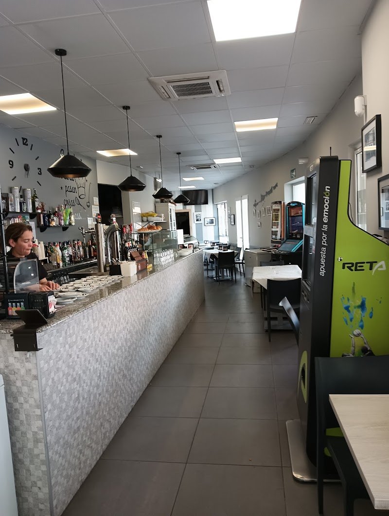 Bar restaurante La Parada - restaurante en Xàtiva, Valencia, España