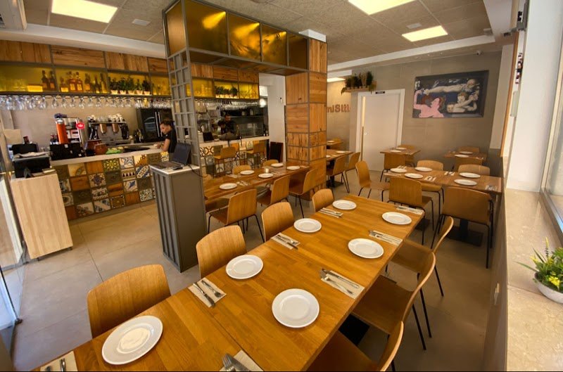 Bar Restaurante miSitio - restaurante en Valencia, Valencia, España