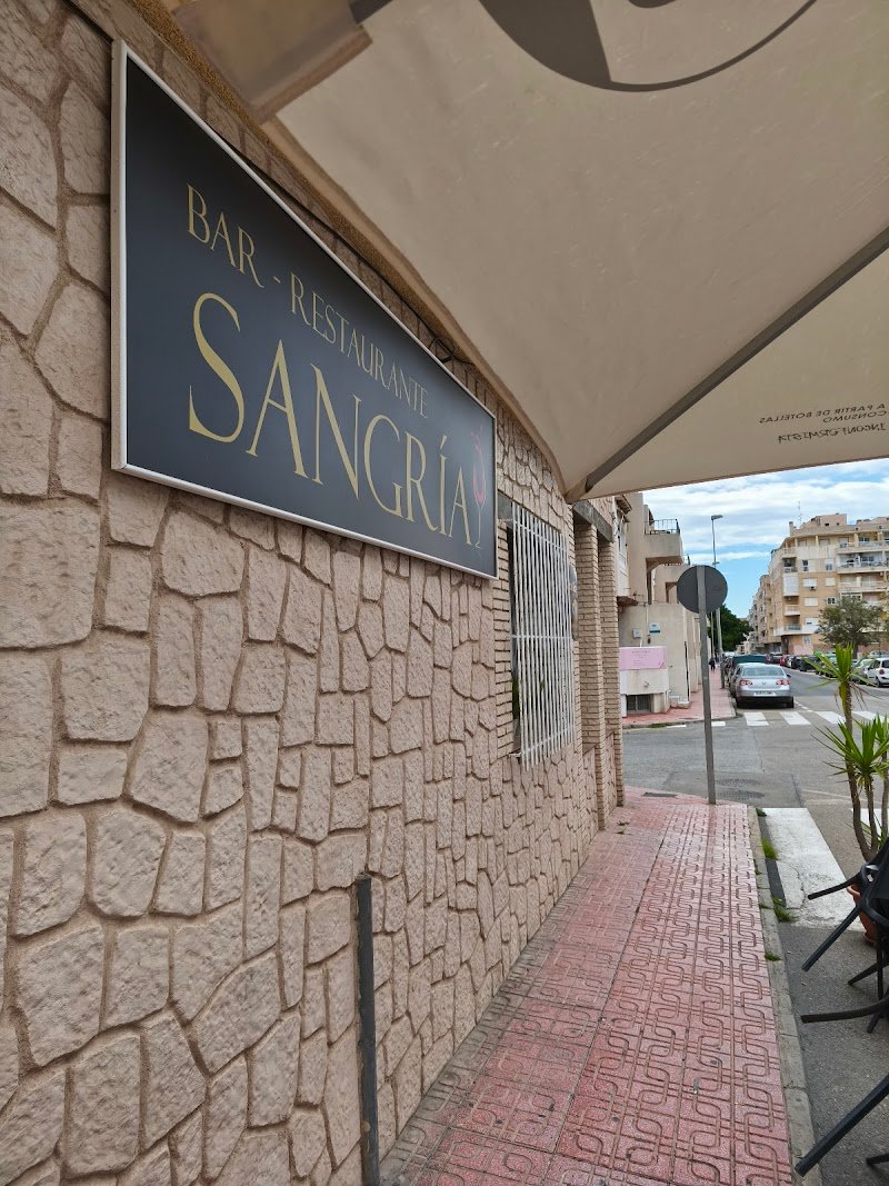 Bar-Restaurante Sangria - restaurante en Torrevieja, Alicante, España