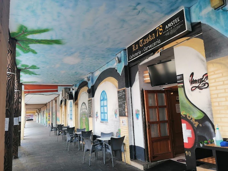 Bar restaurante Taska 78 avda - restaurante en Sagunto, Valencia, España