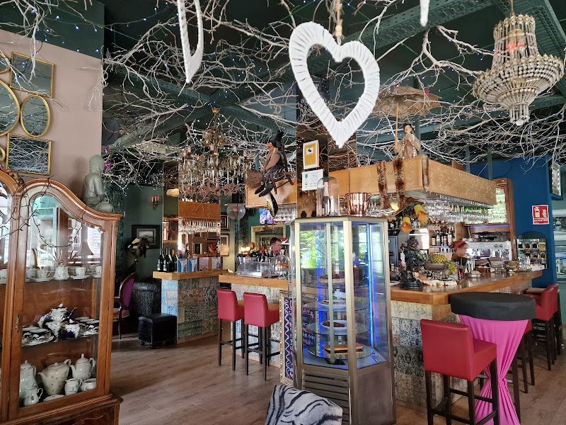 Bar Tango Deluxe Torrevieja - restaurante en Torrevieja, Alicante, España