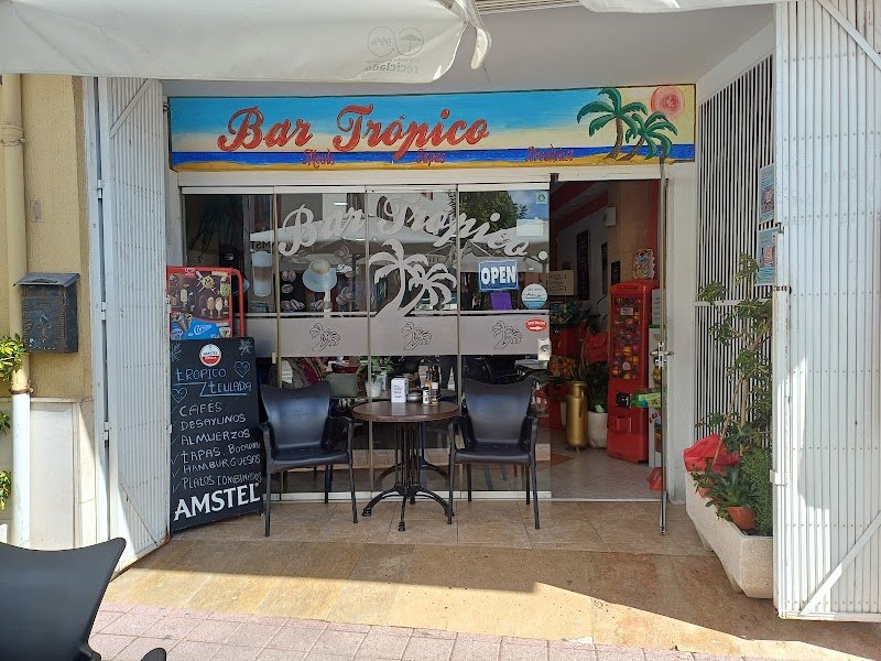 Bar Trópico - restaurante en Teulada, Alicante, España