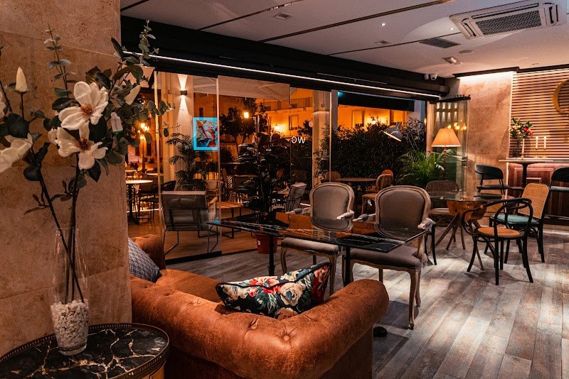 Basílica Brunch & Cocktails - restaurante en Elche, Alicante, España
