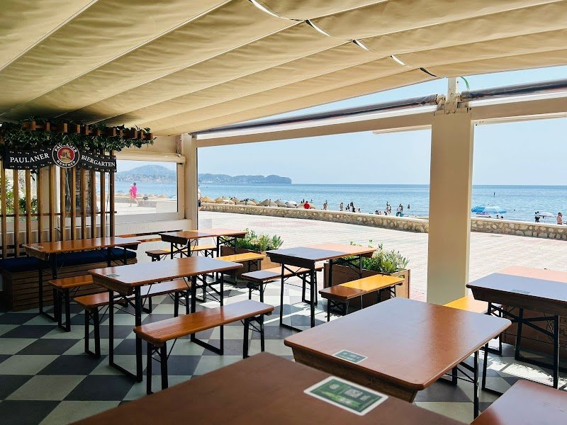 Biergarten by 78 - restaurante en Calpe, Alicante, España