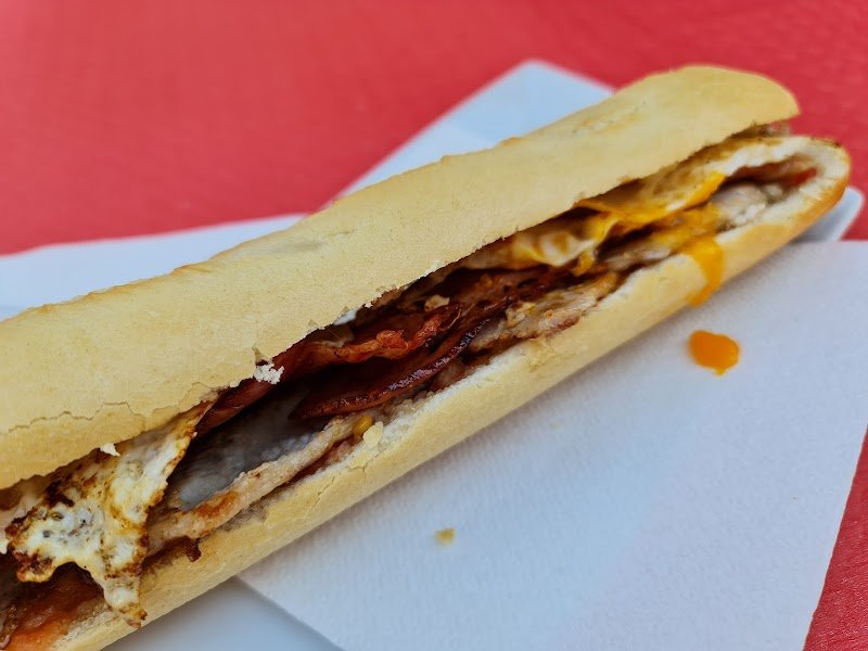 Bocatería-bar El Tubo - restaurante en Almenara, Valencia, España