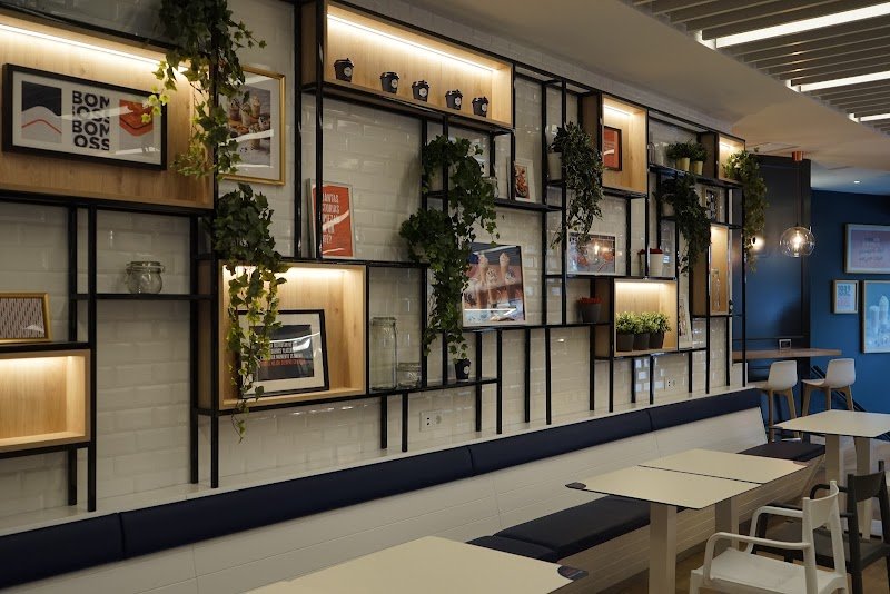 Bombon Boss - restaurante en Alicante, Alicante, España