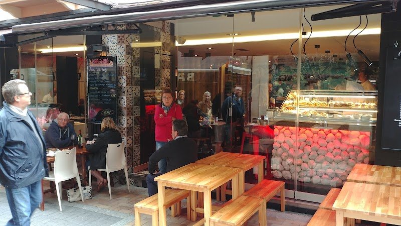 BRASERIA Aurrera - restaurante en Benidorm, Alicante, España