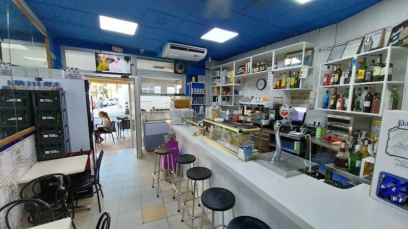 Café Bar Cabañal - restaurante en Cullera, Valencia, España