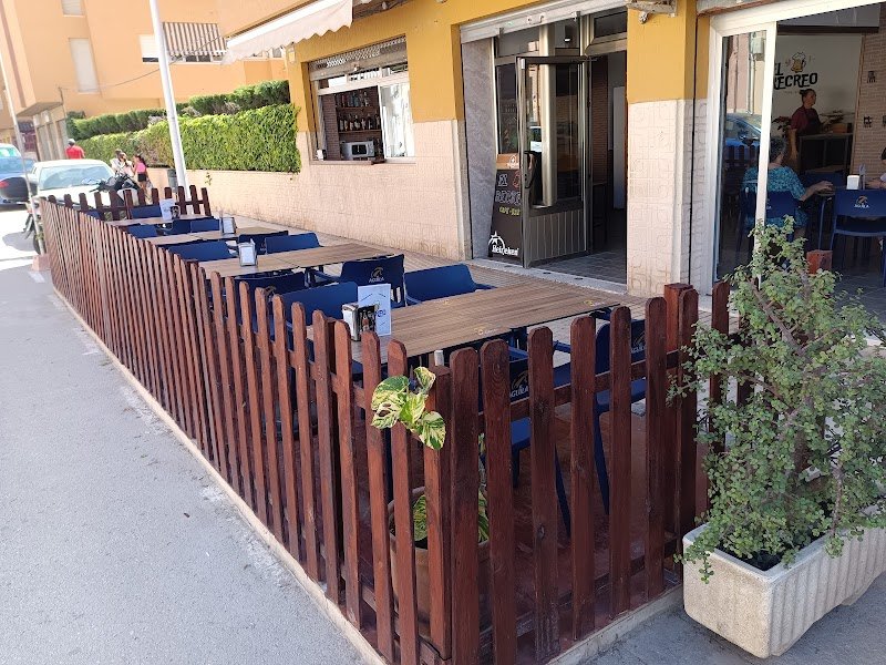 Café - Bar El Recreo - restaurante en Villajoyosa, Alicante, España