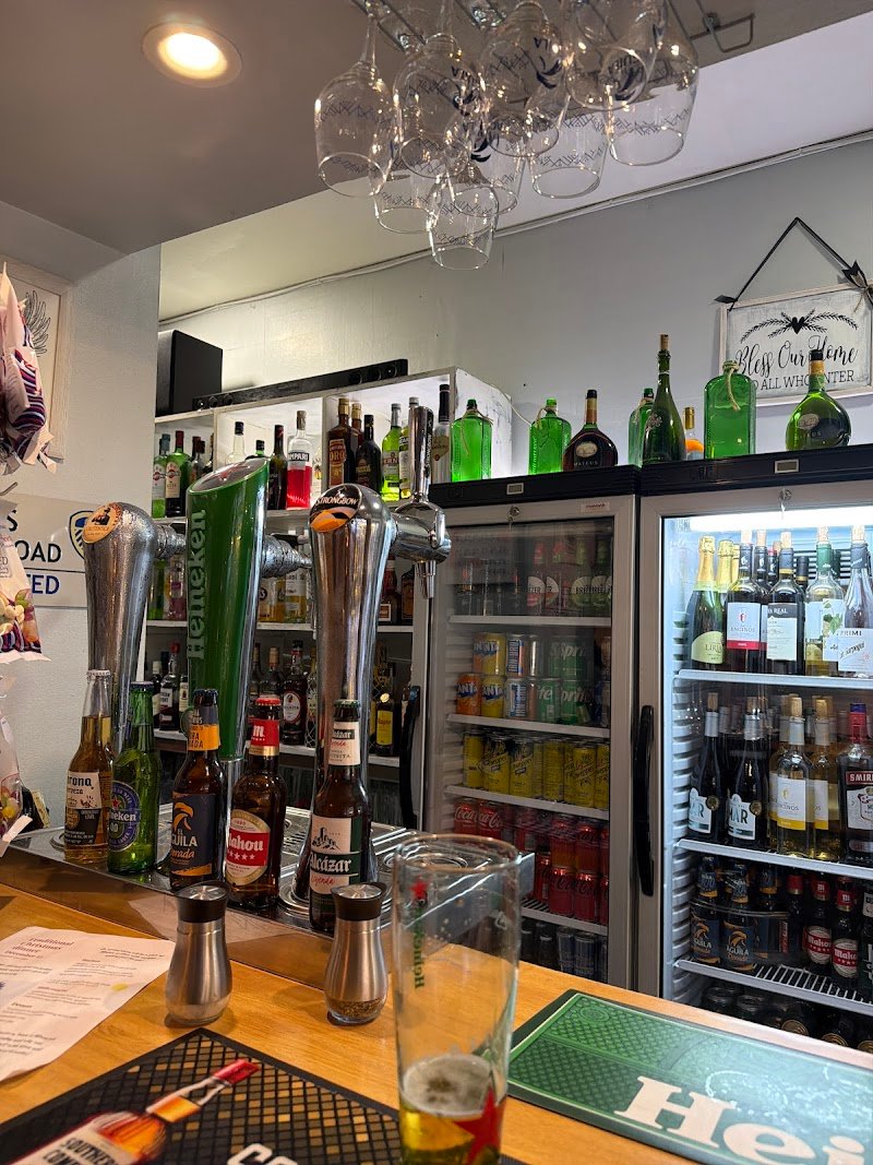 Cafe-Bar Phoenix - restaurante en Torrevieja, Alicante, España