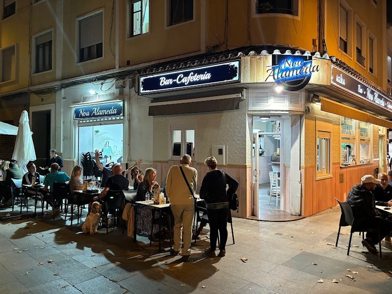 Café Bar Restaurante Nou Alameda - restaurante en Oliva, Valencia, España