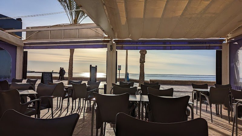 Cafe Brisa - restaurante en El Campello, Alicante, España