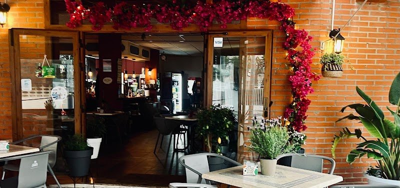 Café París - restaurante en Gandía, Valencia, España