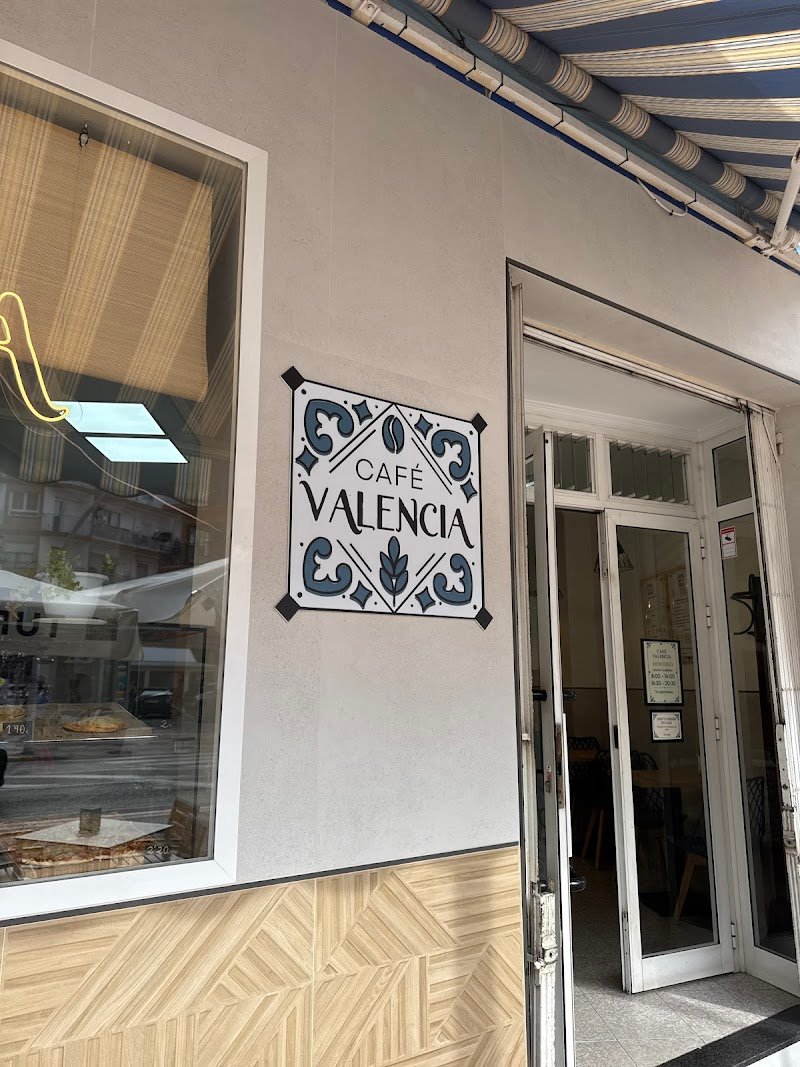 Café Valencia - restaurante en Cullera, Valencia, España