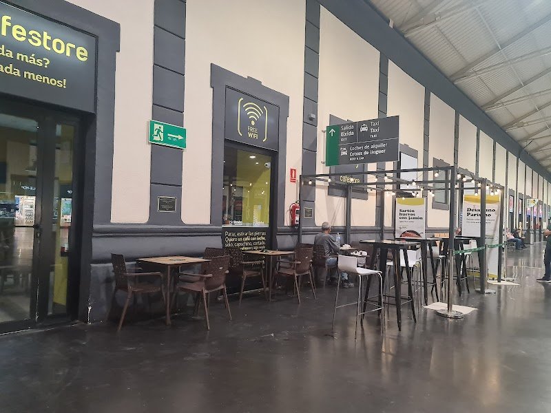 Cafestore Adif Alicante - restaurante en Alicante, Alicante, España