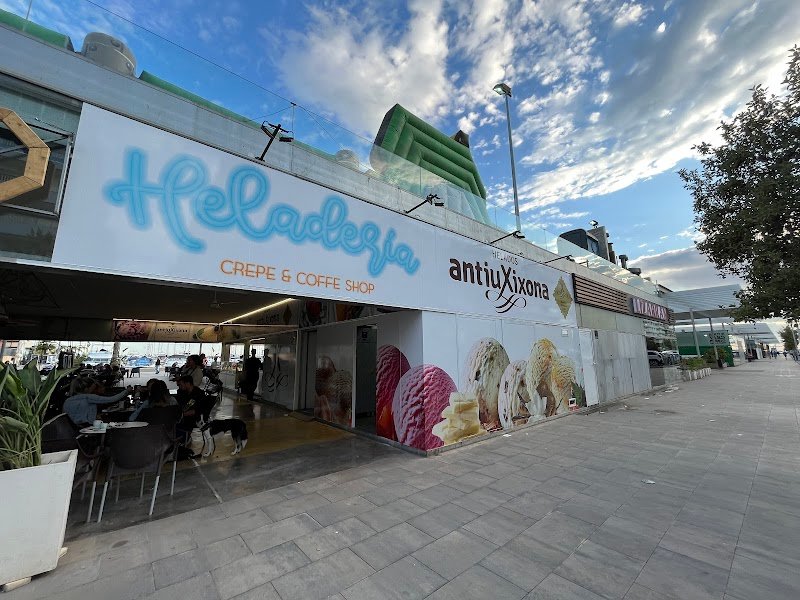 Cafetería AntiuXixona - restaurante en Santa Pola, Alicante, España