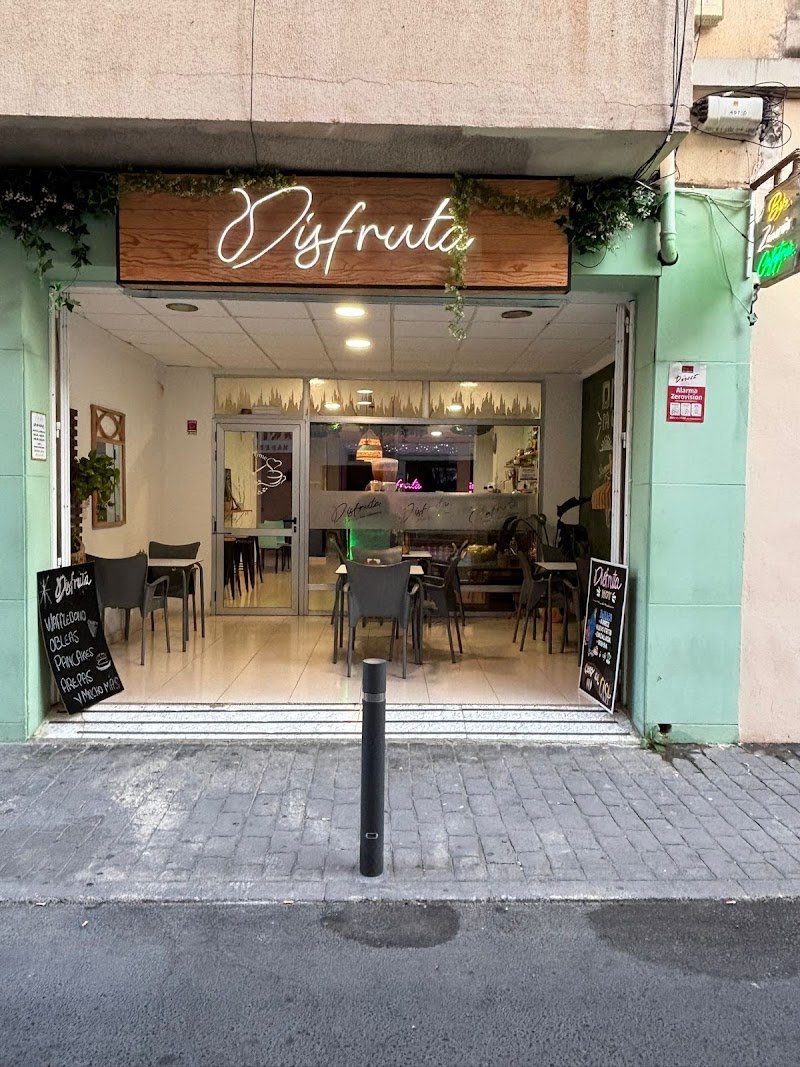 Cafetería bar zumeria Disfruta - restaurante en Dénia, Alicante, España