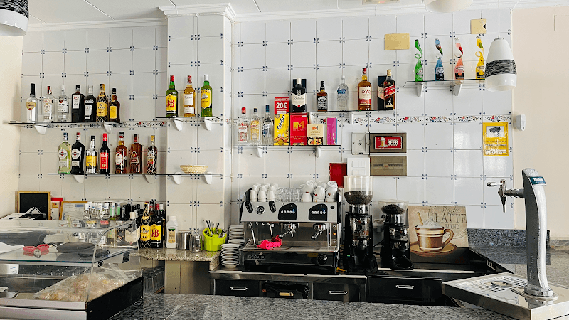 Cafetería Ca Pablo - restaurante en Cullera, Valencia, España