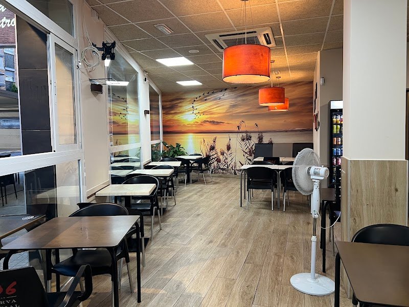 Cafetería el encuentro - restaurante en Sagunto, Valencia, España