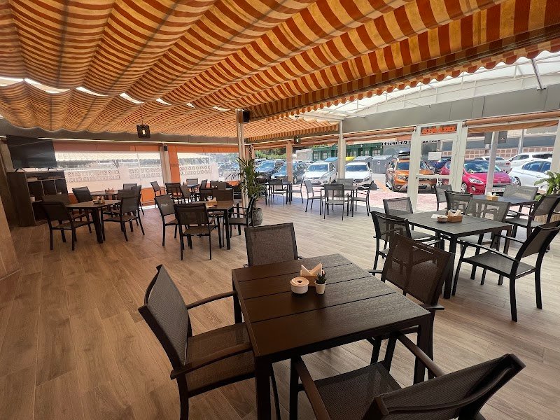 Cafetería Imanis - restaurante en Calpe, Alicante, España