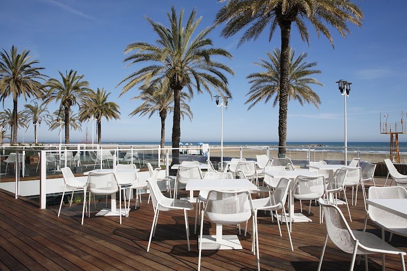 Cafetería Meraki Beach Hotel - restaurante en La Pobla de Farnals, Valencia, España
