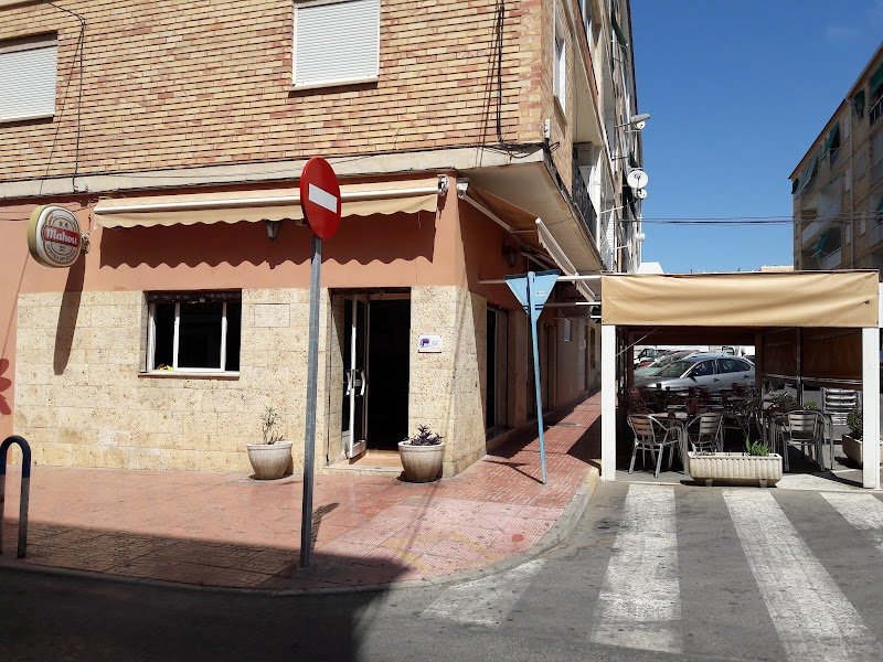 Cafeteria San Esteban - restaurante en Torrevieja, Alicante, España