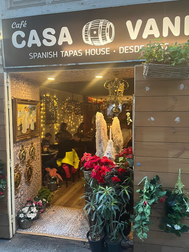 CASA VANI - restaurante en Valencia, Valencia, España