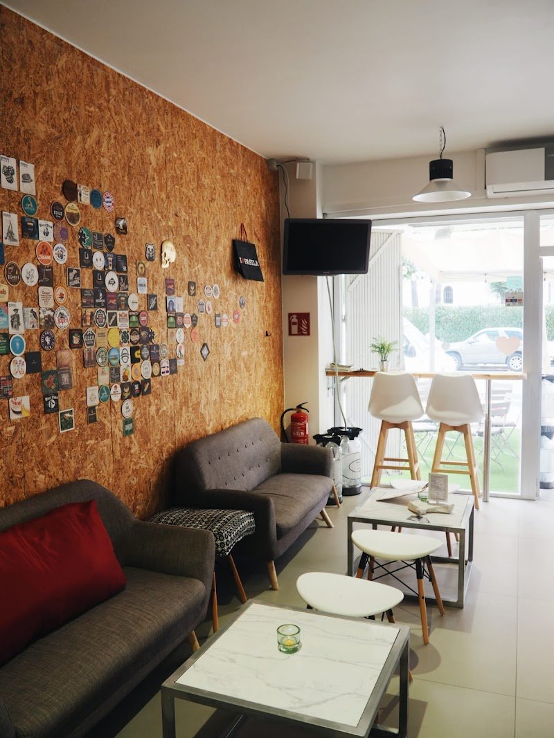 Cervecería Baixa Brewing Co. - restaurante en Alfaz del Pi, Alicante, España