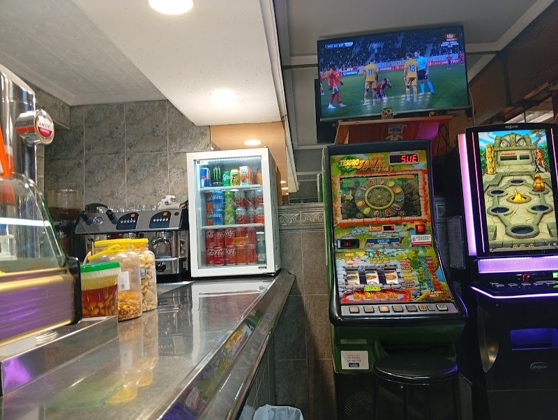 Cervecería Don Carlos - restaurante en Alicante, Alicante, España