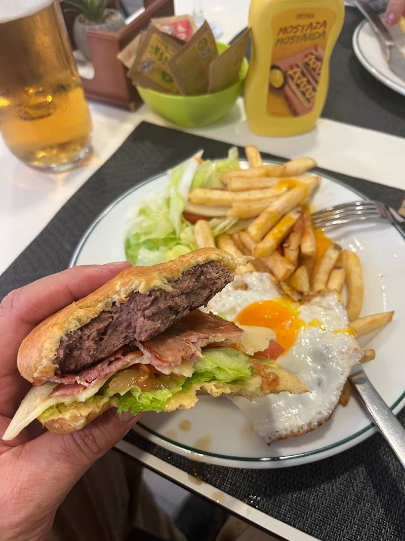 Cerveceria Rincón De Helena Tapas - restaurante en Guardamar del Segura, Alicante, España