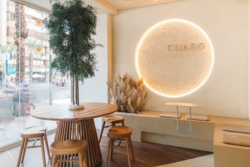 Charo Coffee House - restaurante en Alicante, Alicante, España