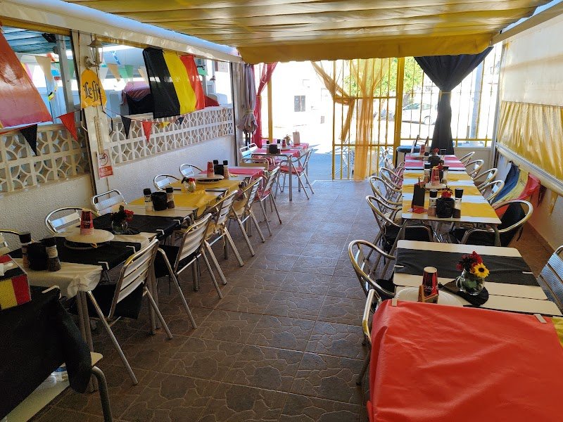 Chez Danne Bar Restaurante - restaurante en Torrevieja, Alicante, España