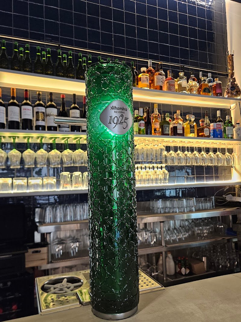Closca Bar - restaurante en Valencia, Valencia, España