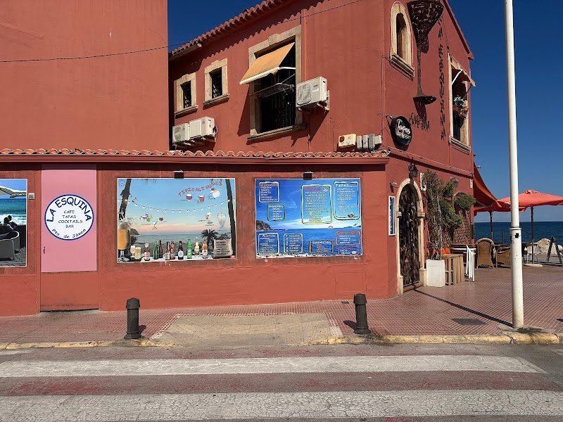 Coctail Bar La esquina - restaurante en Jávea, Alicante, España