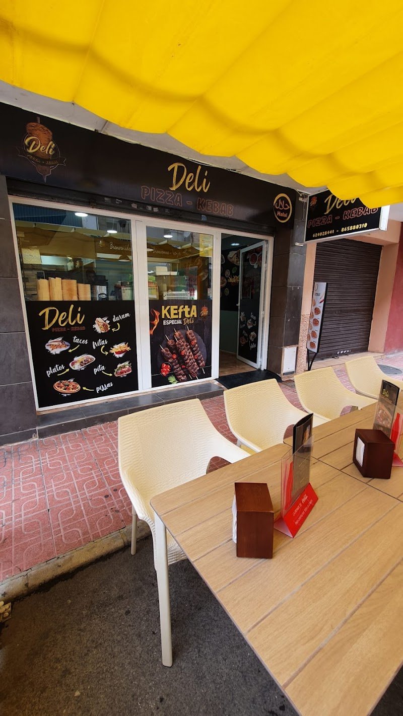 Deli Pizza-Kebab - restaurante en Torrevieja, Alicante, España