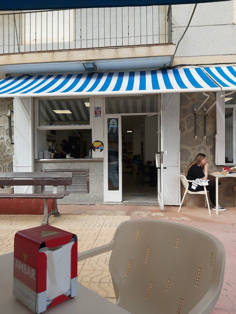 Desayunos Meriendas - restaurante en Santa Pola, Alicante, España