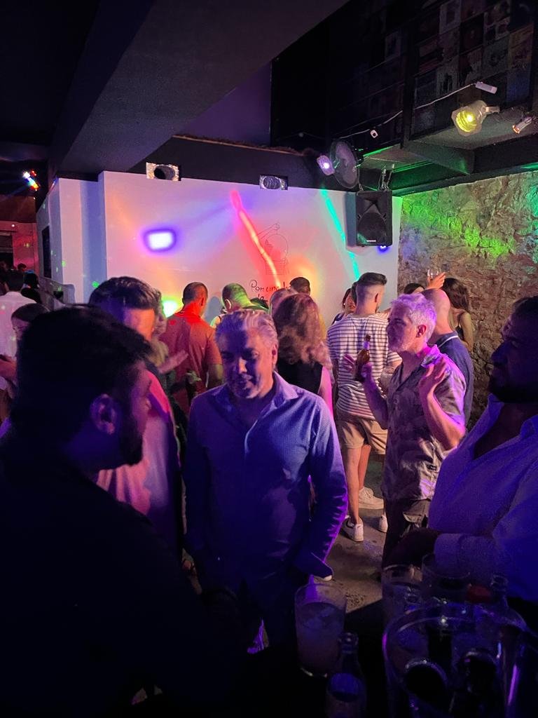 Discoteca Bunker Disco Pub - restaurante en Santa Pola, Alicante, España