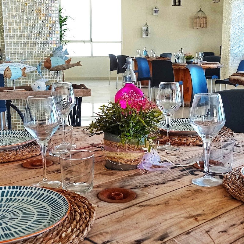 Divino Beach - restaurante en Daimús, Valencia, España