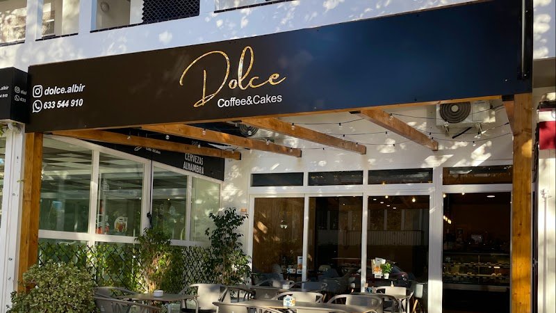 Dolce Coffee & Cakes Albir - restaurante en Alfaz del Pi, Alicante, España