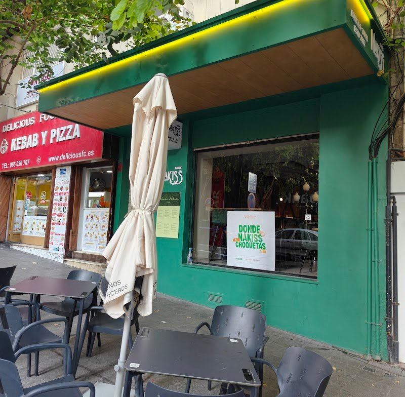 Donde Nakiss Brunch & Tapas - restaurante en Alicante, Alicante, España